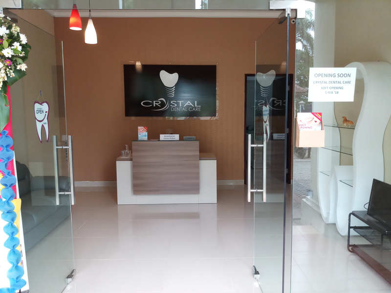 Cover photo of Crystal Dental Care - Klinik Dokter Gigi Gading Serpong: Scaling, Gigi Palsu, Tambal, & Cabut Gigi